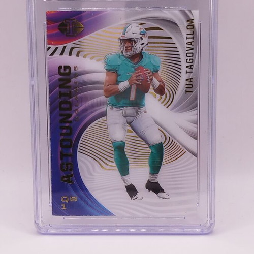 2020 Panini Illusions Tua Tagovailoa RC Astounding graded card CSG 8 like new