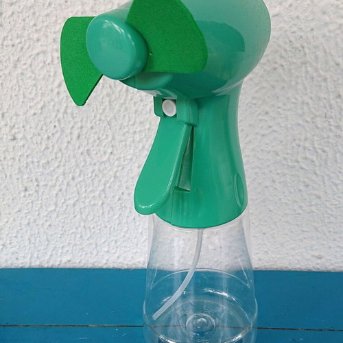 Handheld fan and sprayer new, fully functional