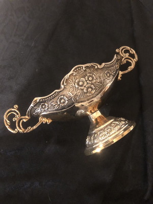 Vintage carved gondola centerpiece 1960, like new
