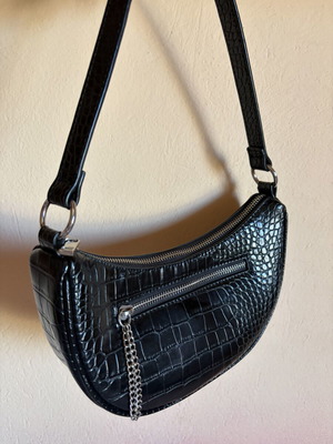 Pull&Bear shoulder bag used, black
