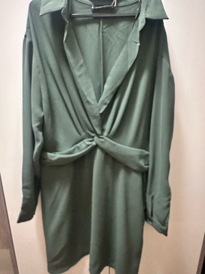 Green Mango Club dress new, above the knee, size XL