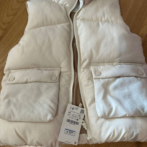 ZARA Sleeveless Kids Vest New 4-5 Years Beige White