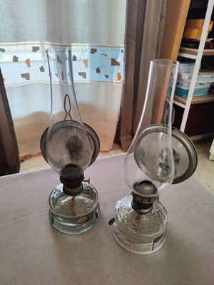 Pair of vintage glass wall oil lamps used, excellent condition