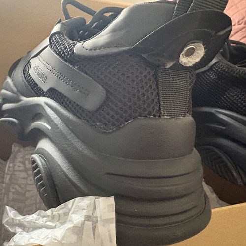 Steve Madden Possess sneakers, black, size 44