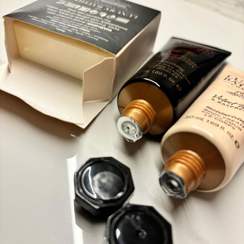 Travel kit with soap and creams new, 3 pieces