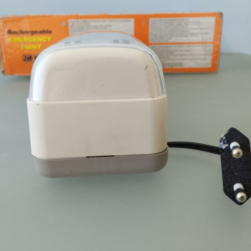 Rexer Emergency Light used, rechargeable 2x8W
