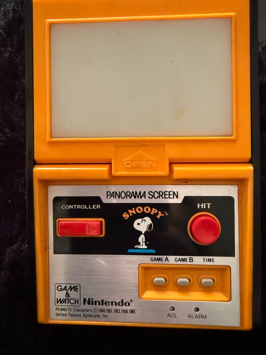 Nintendo Panorama Screen Snoopy used… - € 180,00 - Vendora.cy