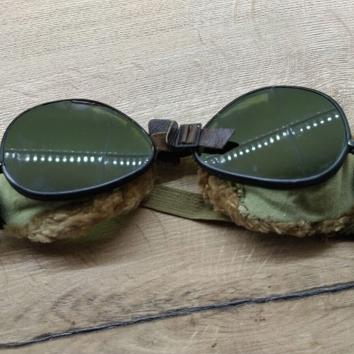 American Army World War II Ski-Mountain Goggles like new