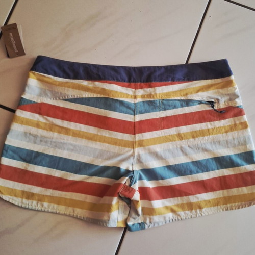Patagonia Wavefarer women's shorts new, multicolor