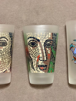 Collectible Lumidis Papagalos Water Glasses set of 3 like new