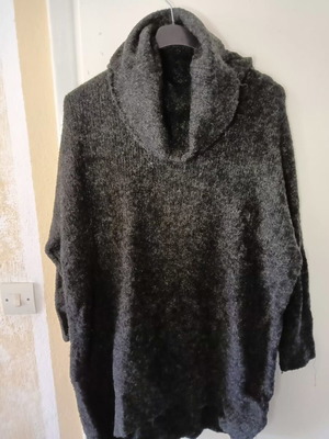 Knitted dress/shirt used, black, size L