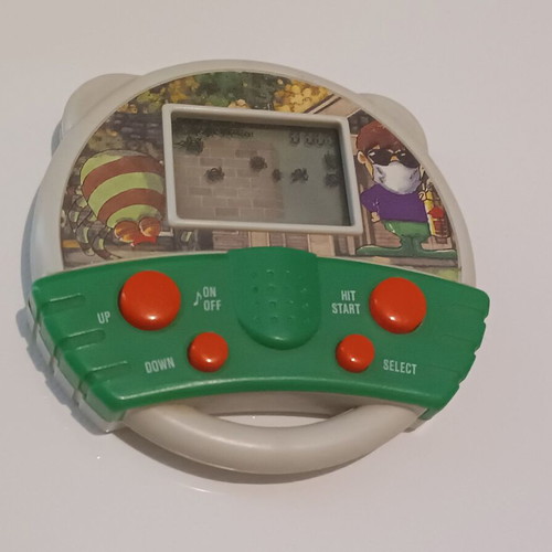 Retro game from the 80s like new
