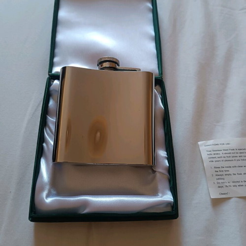 Stainless steel flask new with engraved design and case