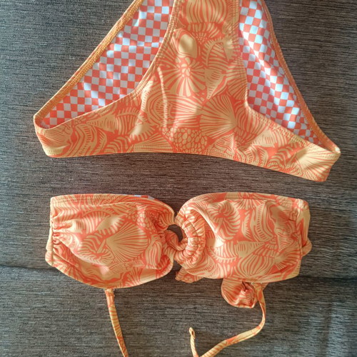 Swimsuit set new, size small