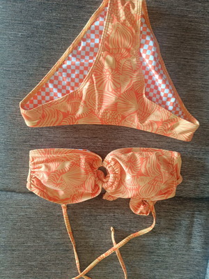 Swimsuit set new, size small