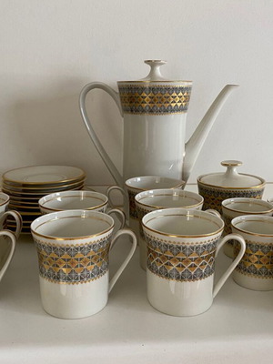 Vintage Scherzer Bavaria Germany coffee and tea set 25 pieces like new
