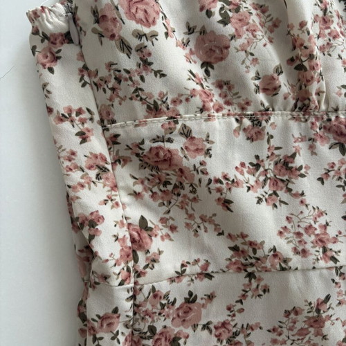 Floral short dress with tie straps