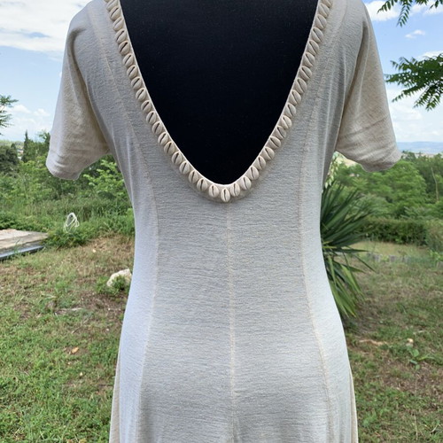 Dress embroidered with real shells like new, size M