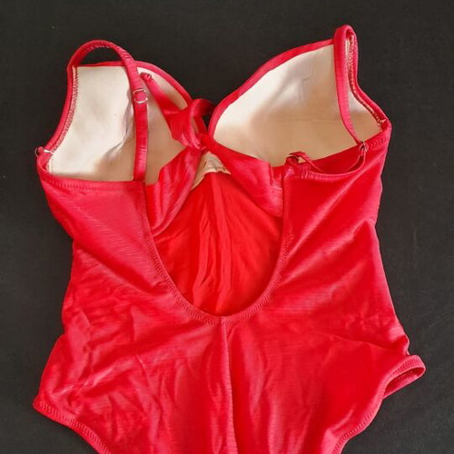 Luna red one-piece swimsuit with cups size 40 used