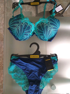 Wonderbra lingerie set new, blue, push up triangle bra