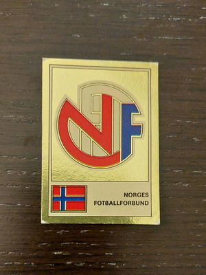 NORGES FOTBALLFORBUND Panini Football Clubs 1975 sticker like new