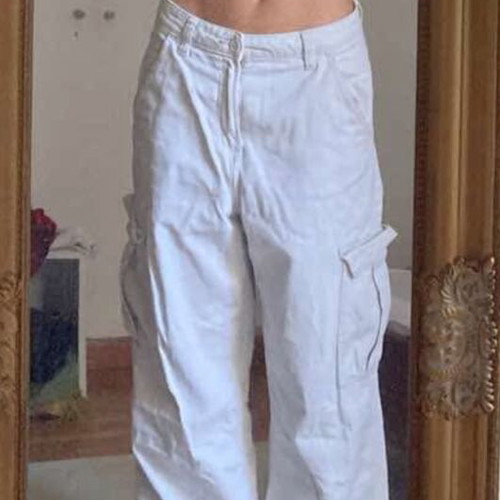 H&M white/cream cargo pants used with multiple pockets