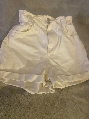 Mango high-waisted denim shorts cream, size S