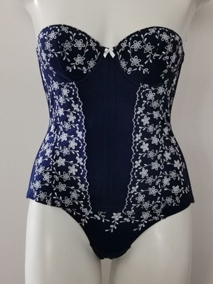 Yamamay corset and slip set No 34B new, blue with embroidered details