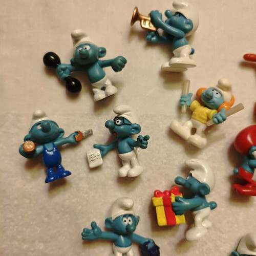 Smurfs Peyo figures used, pack