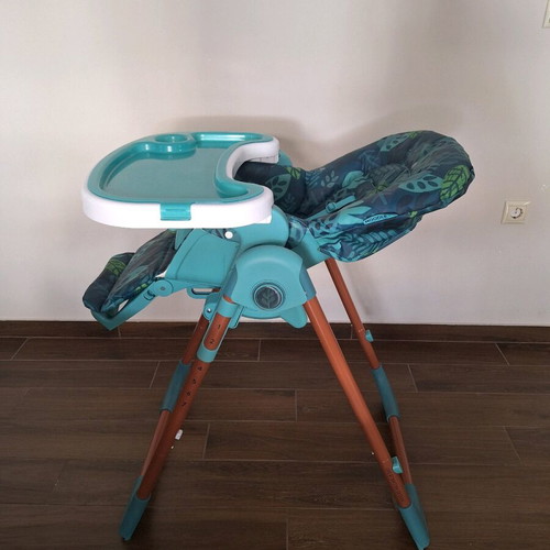 Cosatto Noodle Folding High Chair Like new for Babies 0+ Months
