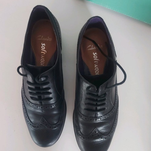 Clarks Oxford Shoes like new, leather, size 37
