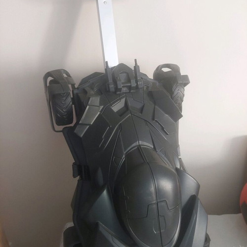Batman suitcase like new for small child with handle and wheels