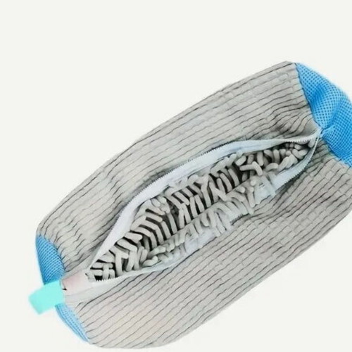 Shoe Washing Bag new, durable with zipper for washing machine