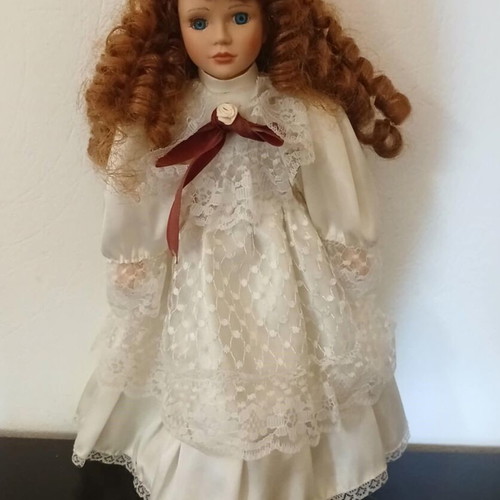 Vintage doll used, collectible with dress, 45 cm height