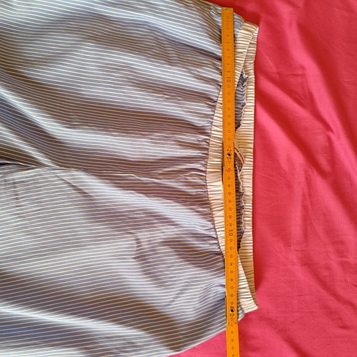 Pink Woman airy pants size M, like new, white and blue