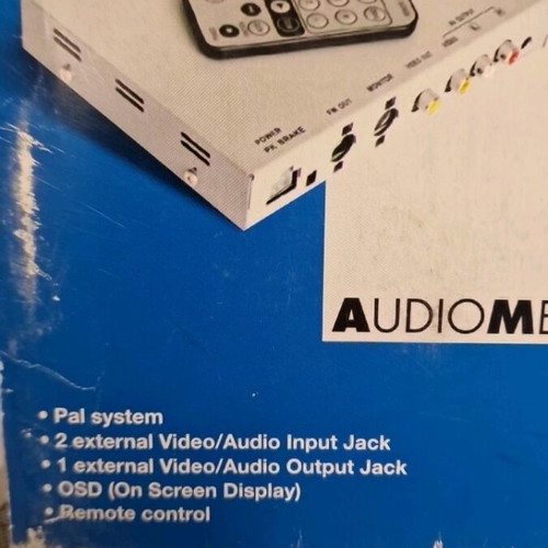 Audiomedia AMV232T Car TV Receiver like new, missing remote