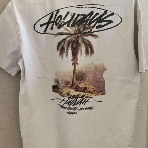 H&M Loose Fit T-shirt Holidays in Hawaii like new, white, size M