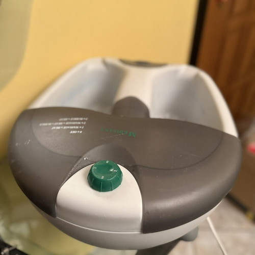 Foot Spa Massager used with adjustable control dial