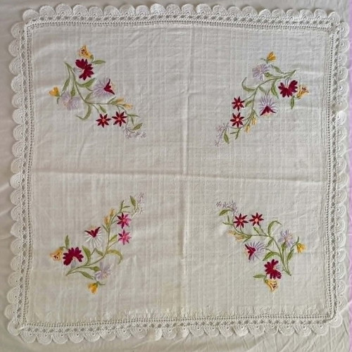 Spring embroidered woven square with crochet lace like new