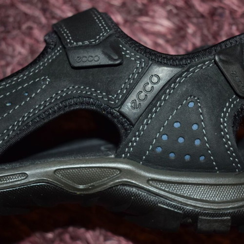 Ecco Receptor Technology Hiking Sandals for Men size 44 like new