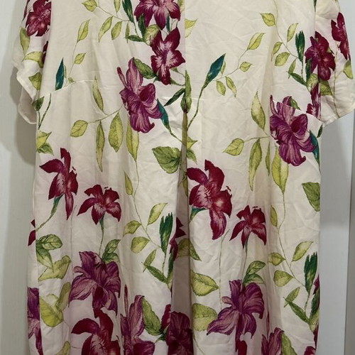 Maxi dress with floral print, ecru and amaranth red