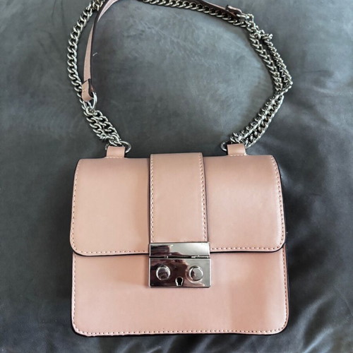 Bershka shoulder bag like new, soft pink