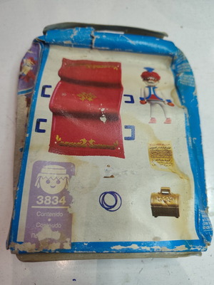 Playmobil 3834 sealed, like new, damaged box