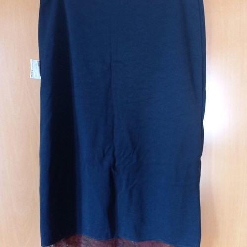 Women's leopard print skirt knee-length like new, size M