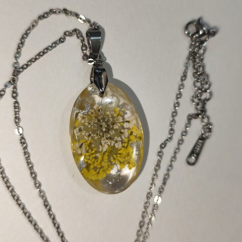 Handmade resin necklace with real dried flowers and silver flakes