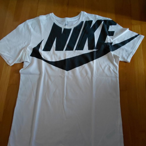 T Shirt Nike white, like new, size M