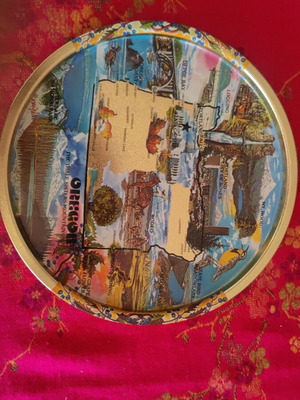 Metal coaster used with vintage Oregon state map