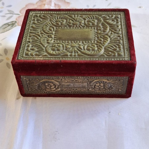 Godinger Baroque Silver Plated Jewelry Box used, vintage velvet case