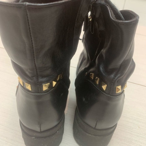 Pargiana ankle boots with studs and fur detail, size 37, like new