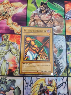 Κάρτα Left Arm of the Forbidden One μεταχειρισμένη, με ελαφριά φθορά
